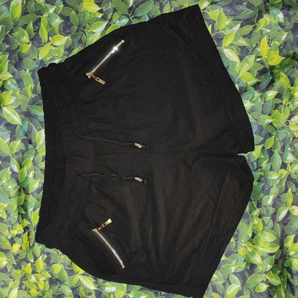 LA12ST size large stretch black dress shorts gold zipper